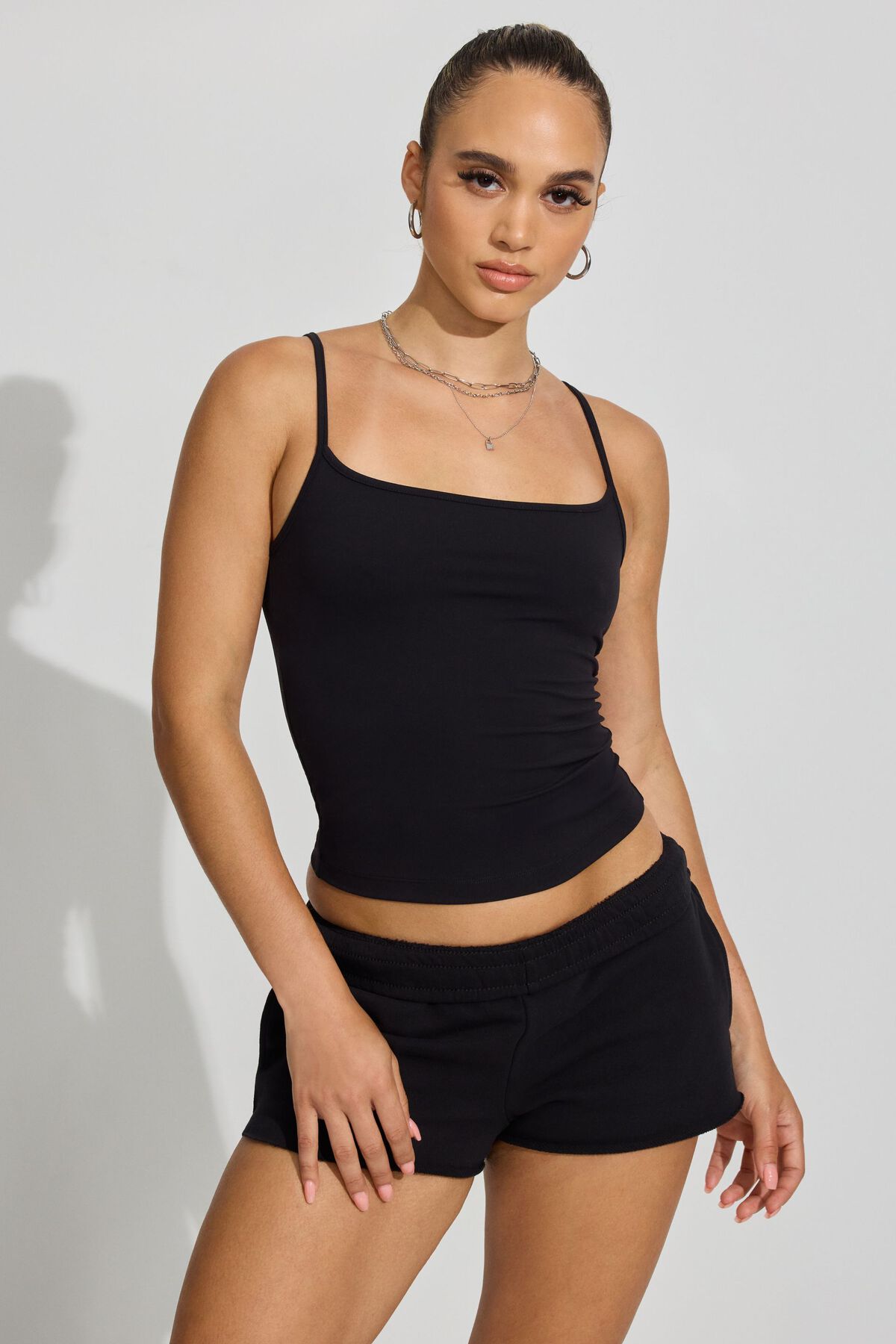 100080323_06V_1920x2880-5