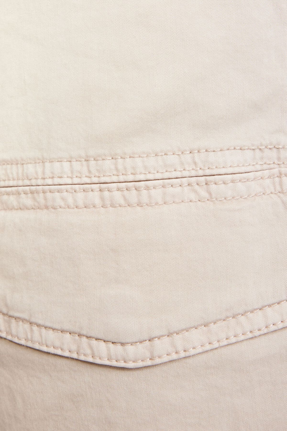 100082866_3OS_alt3_1920x2880-1