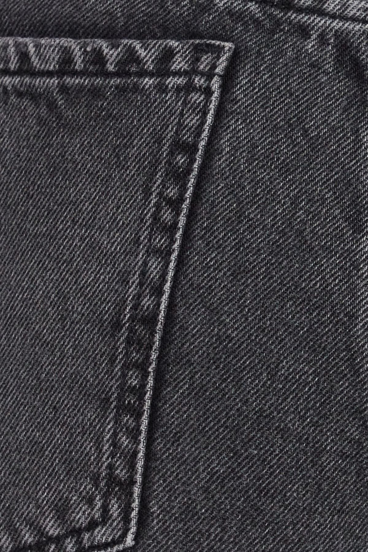 100084133_07Q_alt3_1920x2880-4