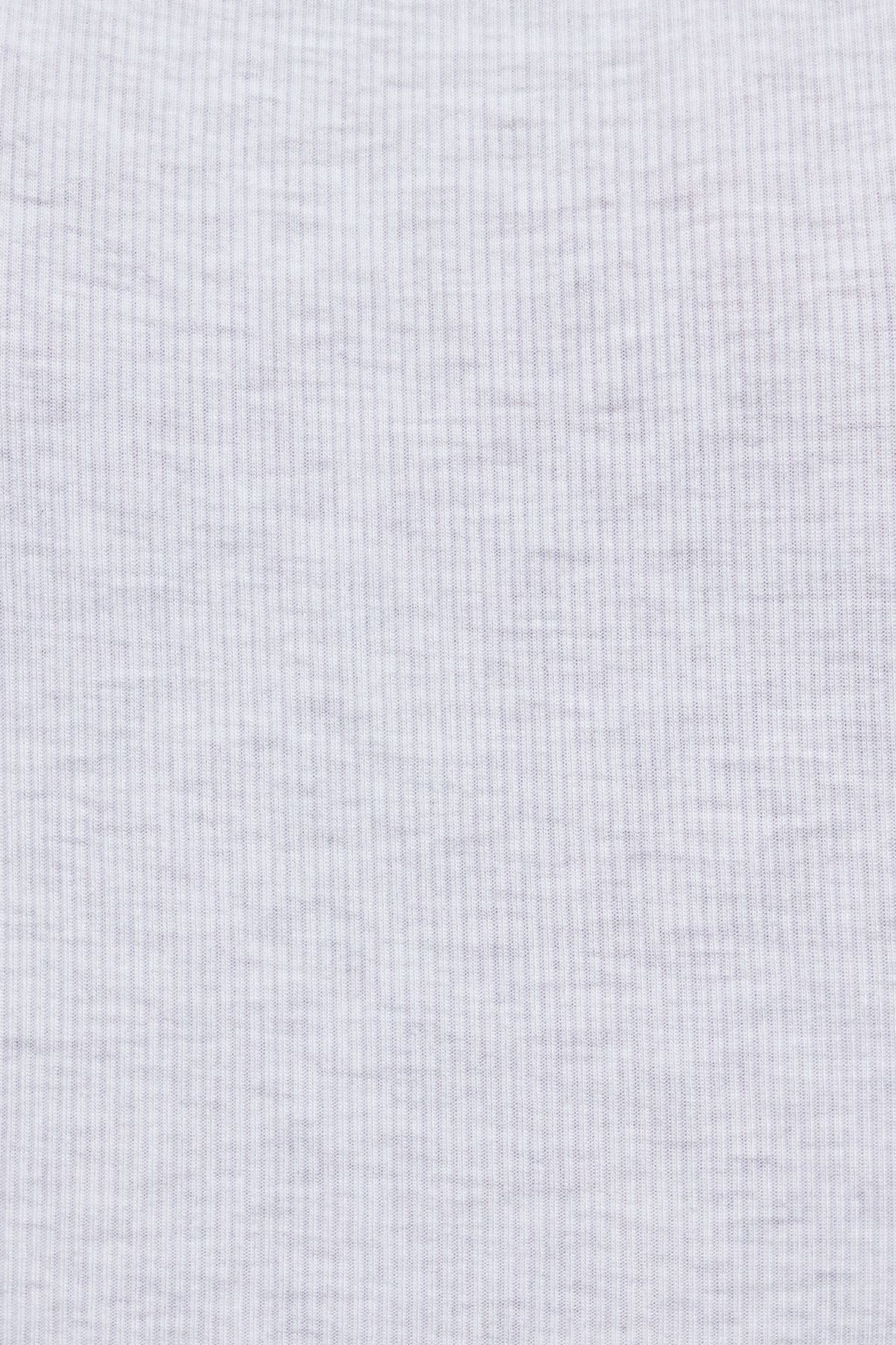 100089352_69I_alt13_1920x2880-4