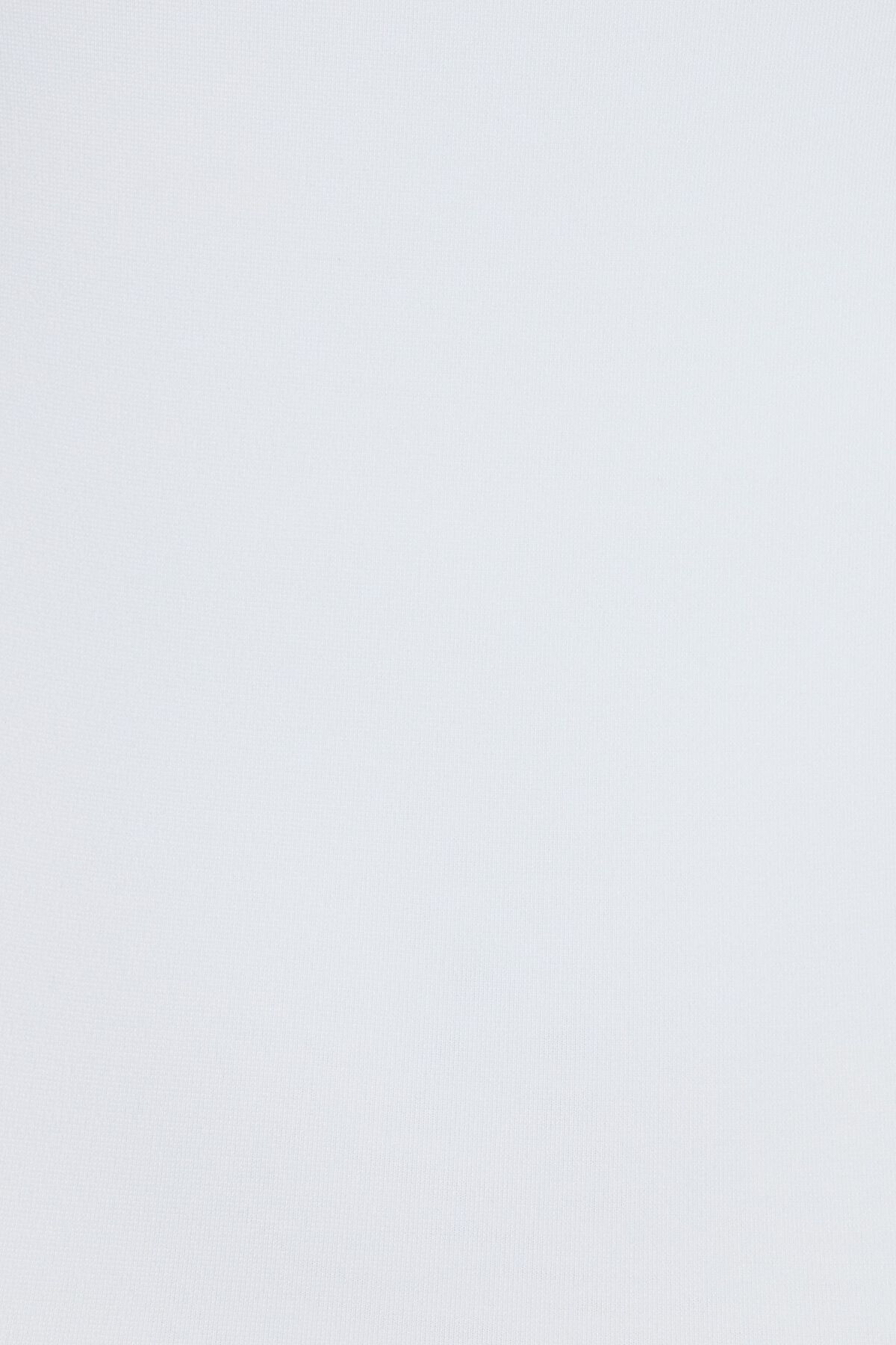 100089787_04N_alt4_1920x2880-3