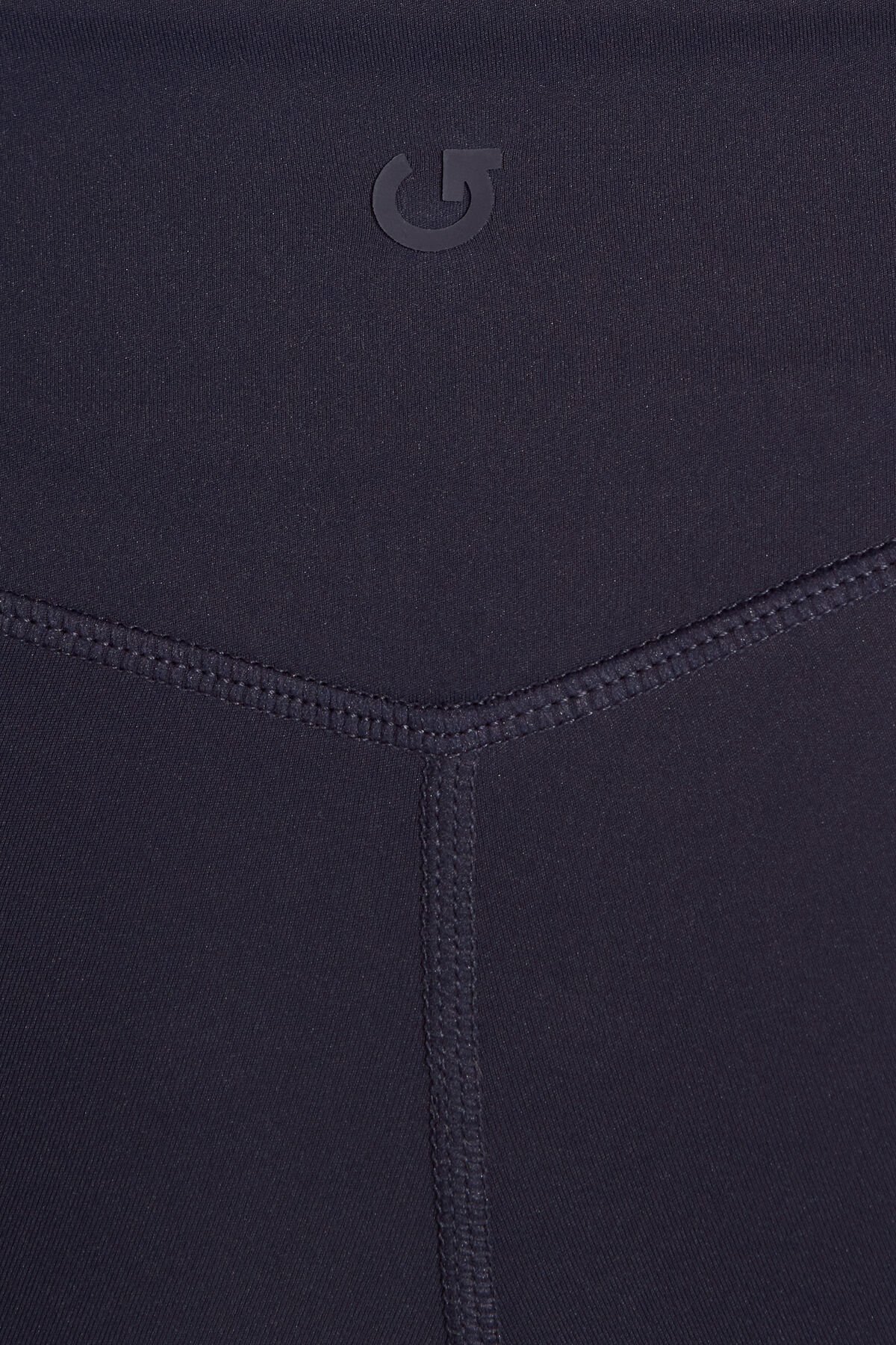 100090133_8AH_alt3_1920x2880-11