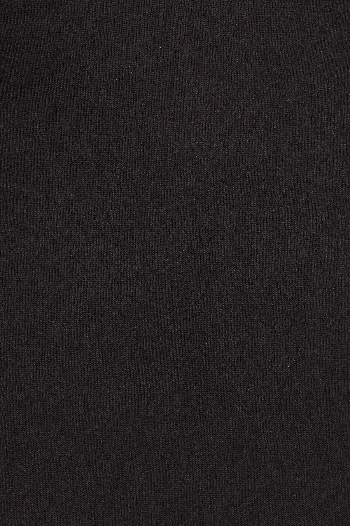 100091375_06V_alt4_1920x2880-9