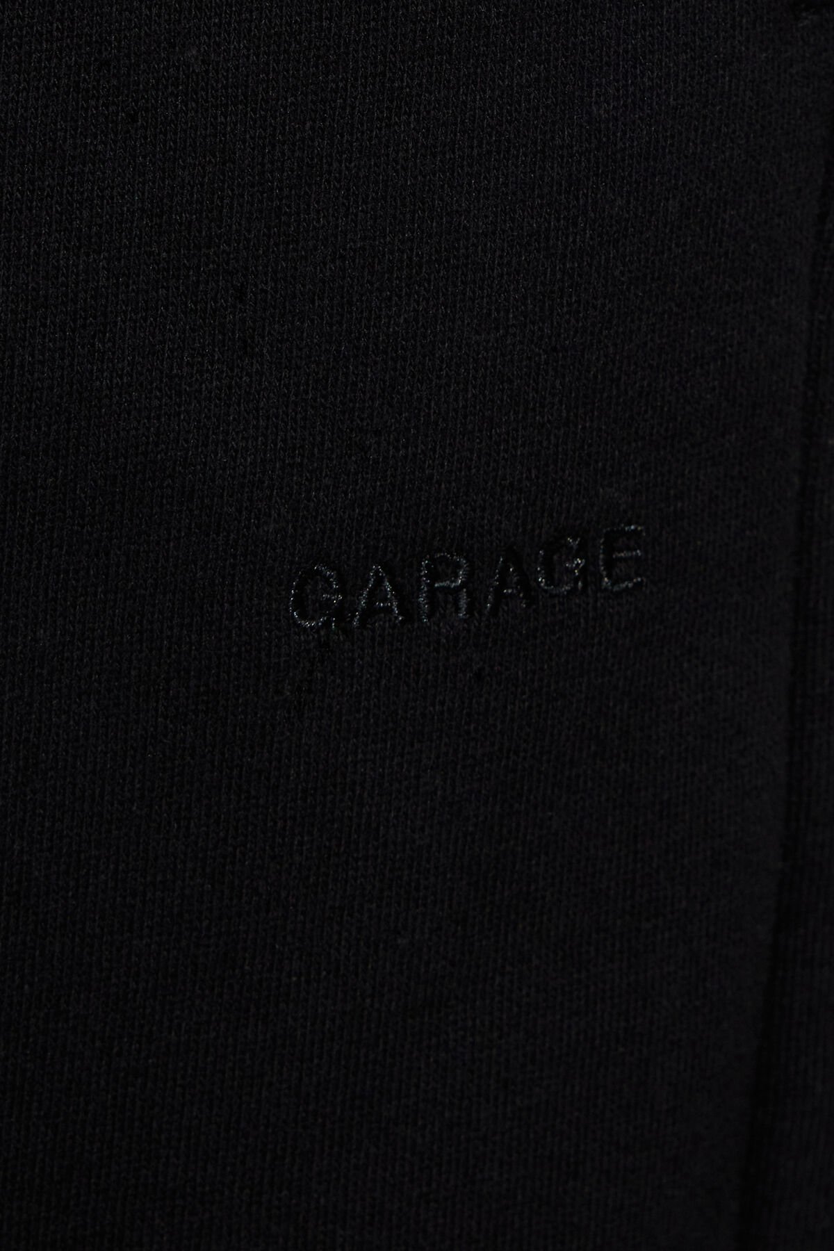 100091919_06V_alt4_1920x2880-11