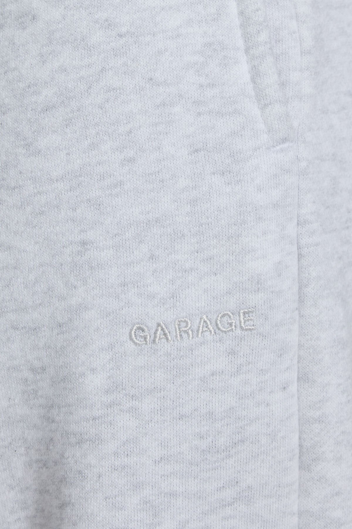 100091919_18X_alt5_1920x2880-15