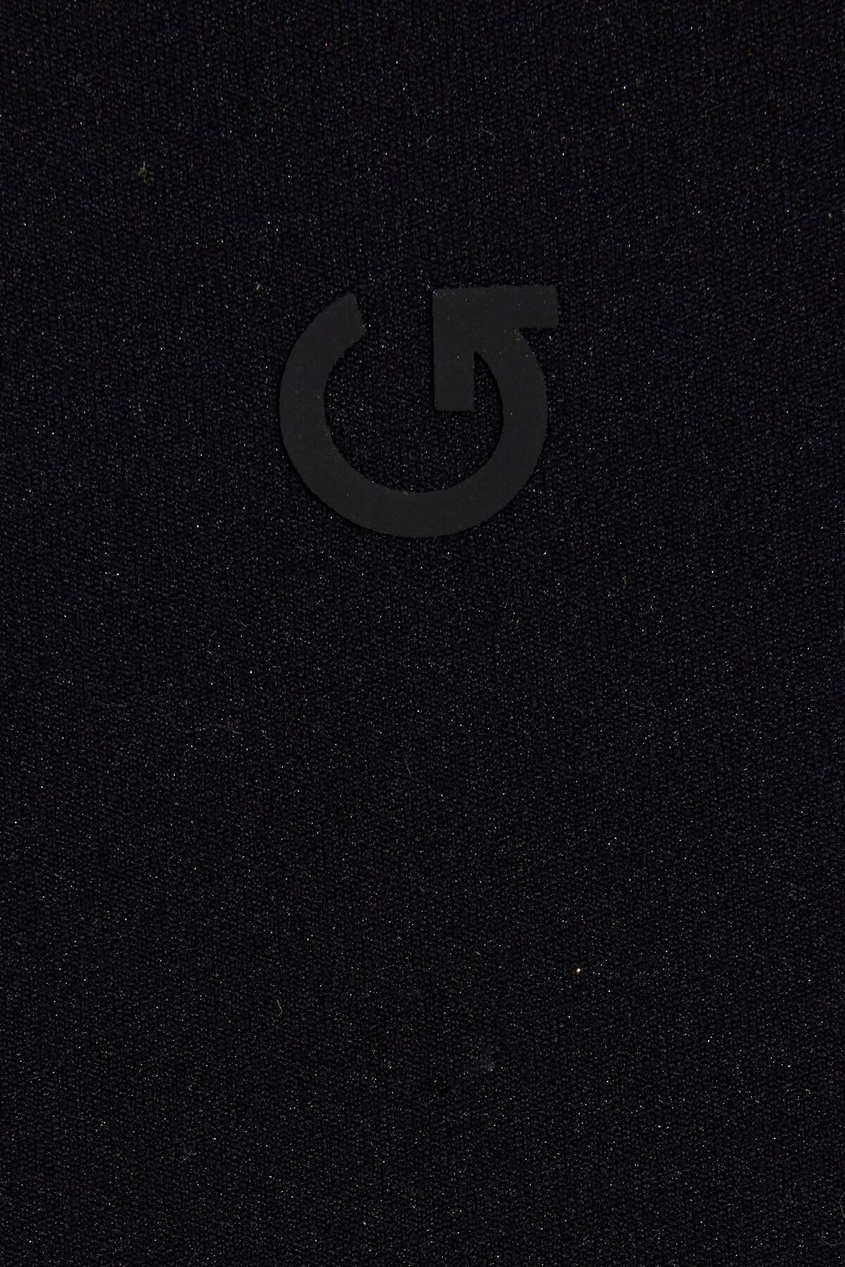 100091985_06V_alt4_1920x2880-1