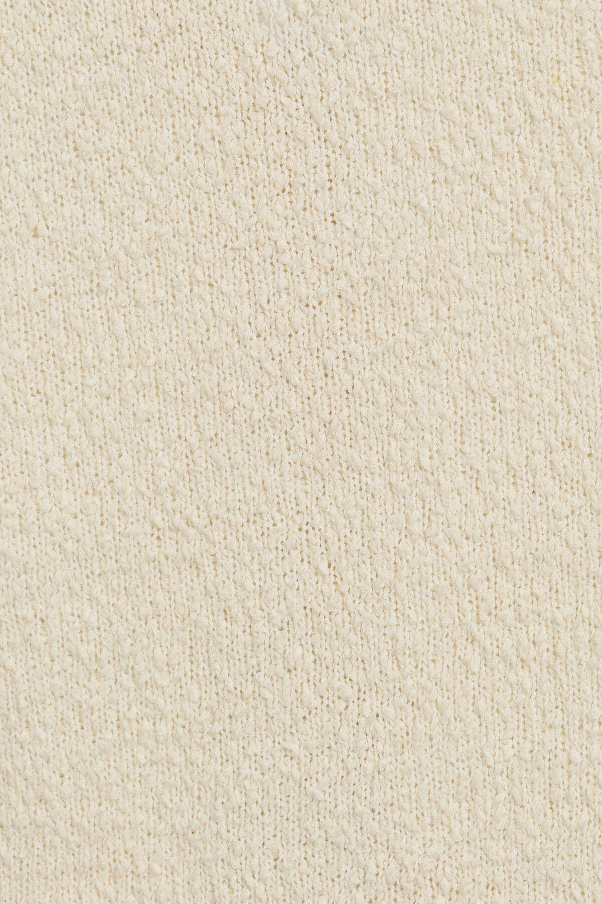 100094617_0QO_alt4_1920x2880