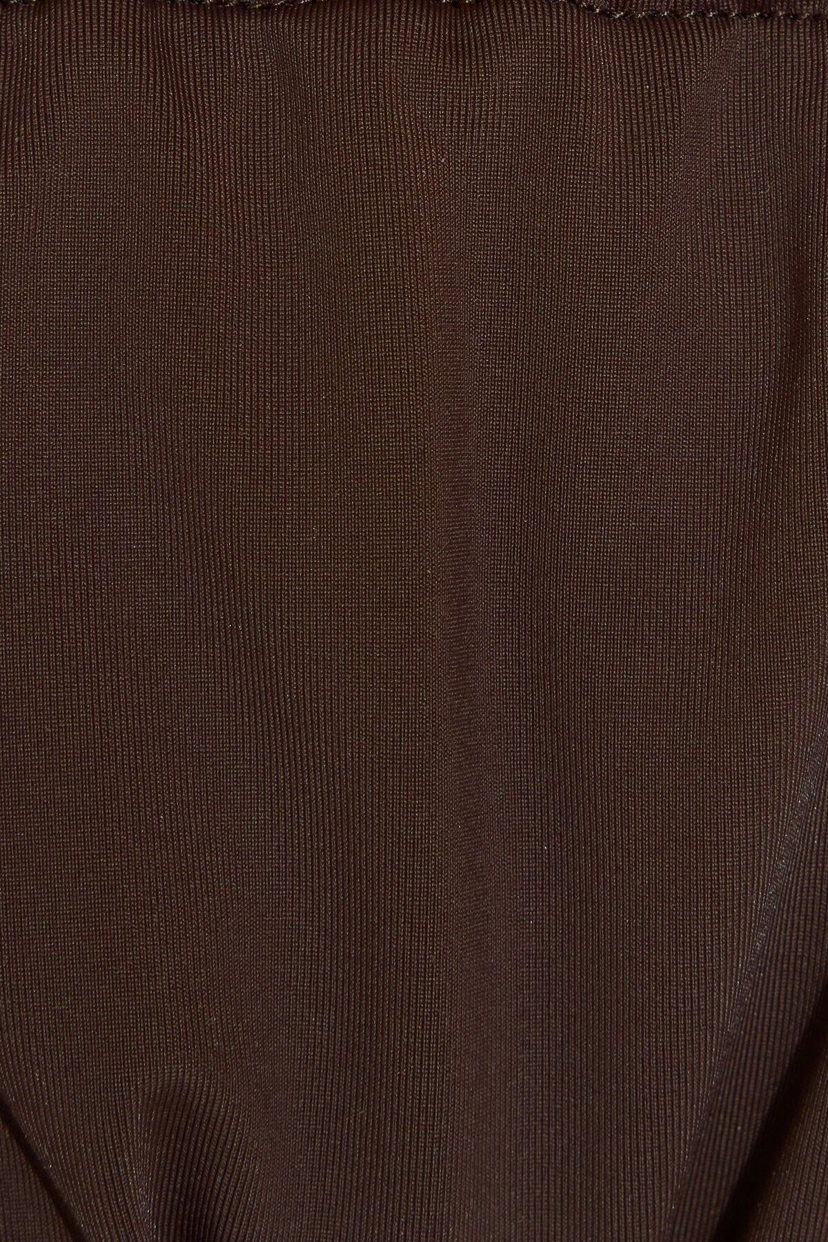 100095189_7MS_alt4_1920x2880-1