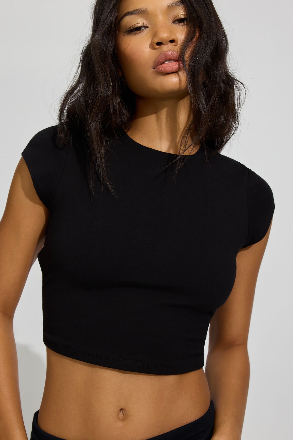 100095848_06V_alt2_1920x2880