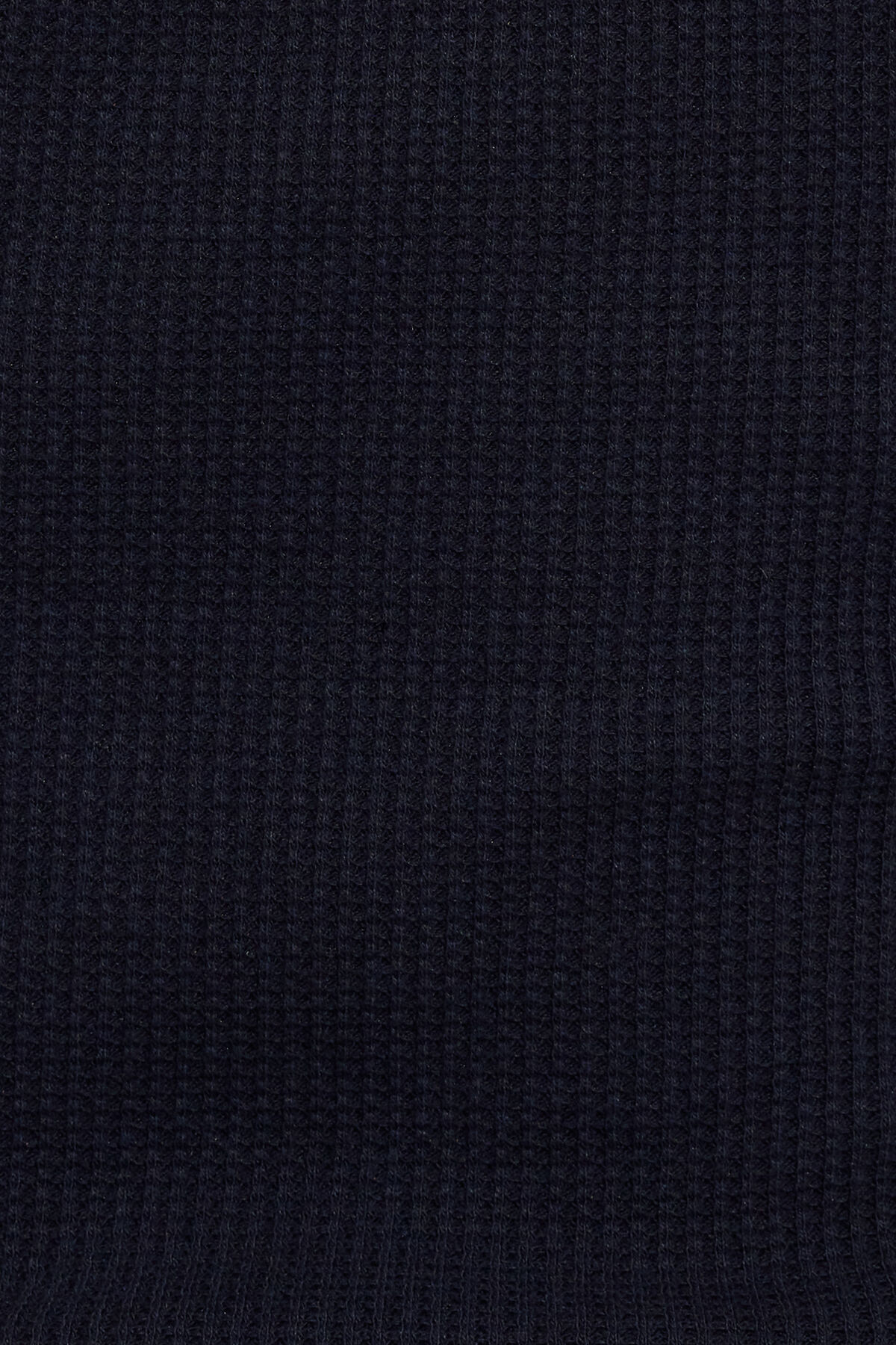 100099838_06G_alt3_1920x2880-1