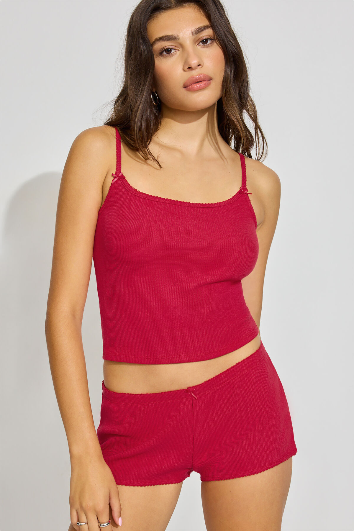 100099838_7GF_alt2_1920x2880-4