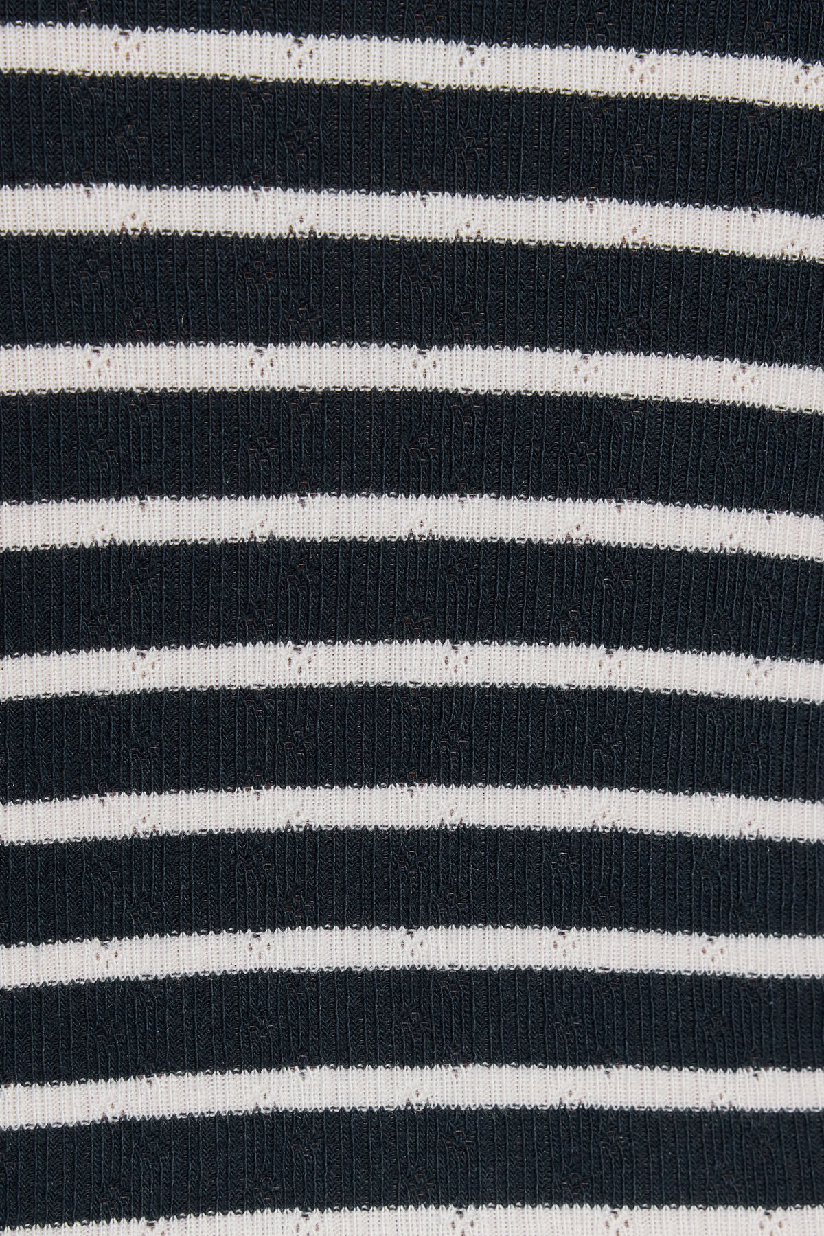 100099859_8E8_alt3_1920x2880-5