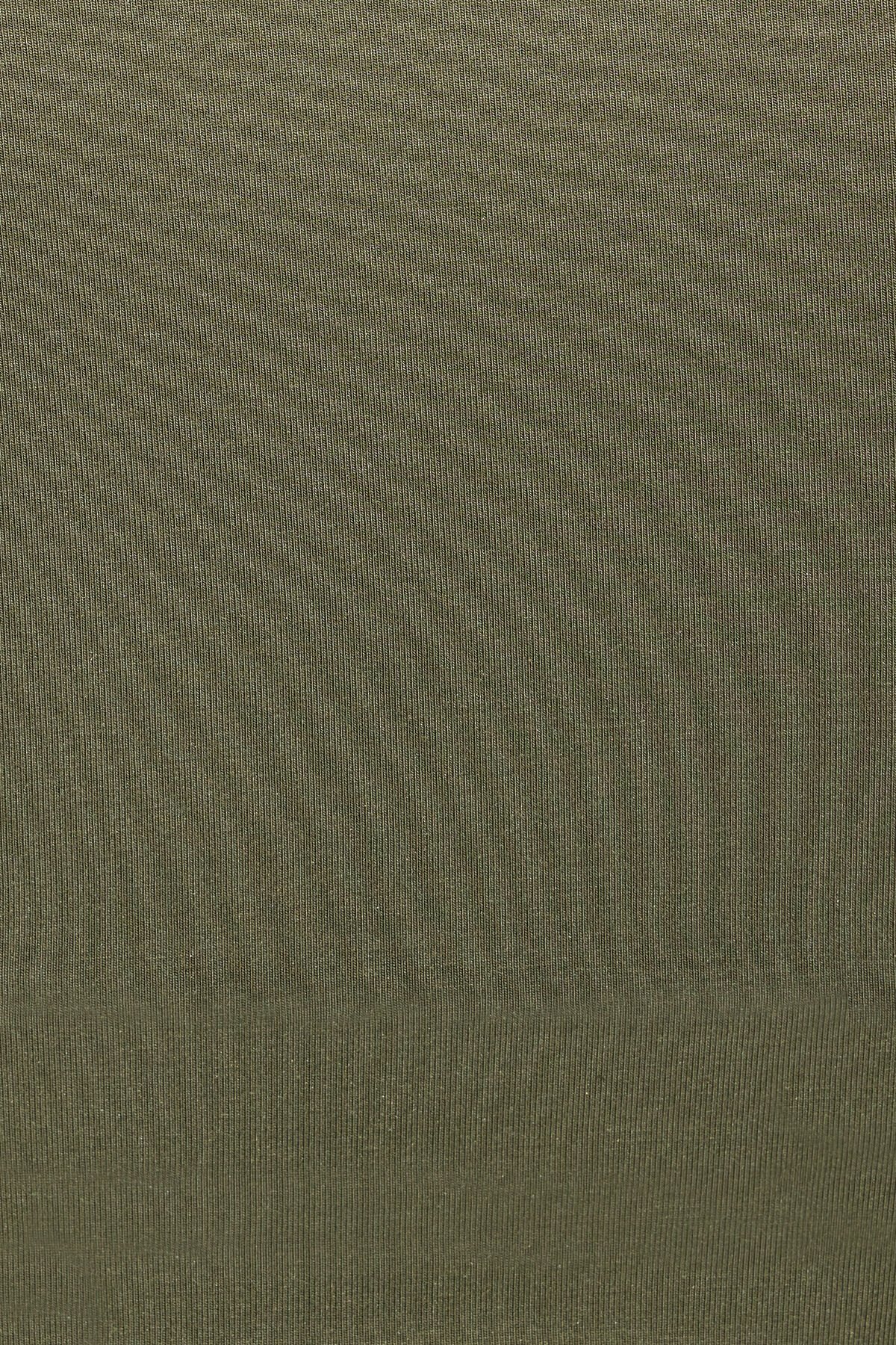 100100047_0HS_alt3_1920x2880