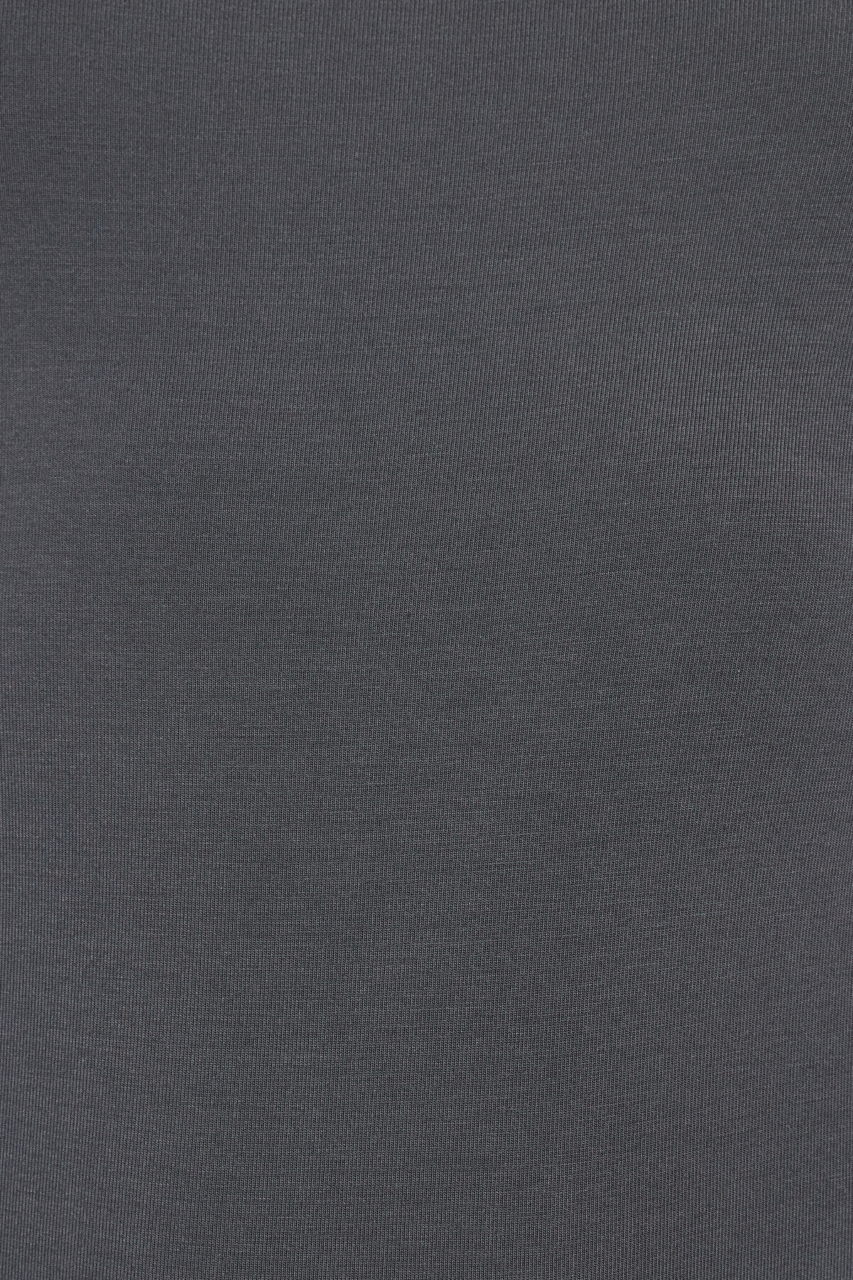 100100521_8D1_alt3_1920x2880-1