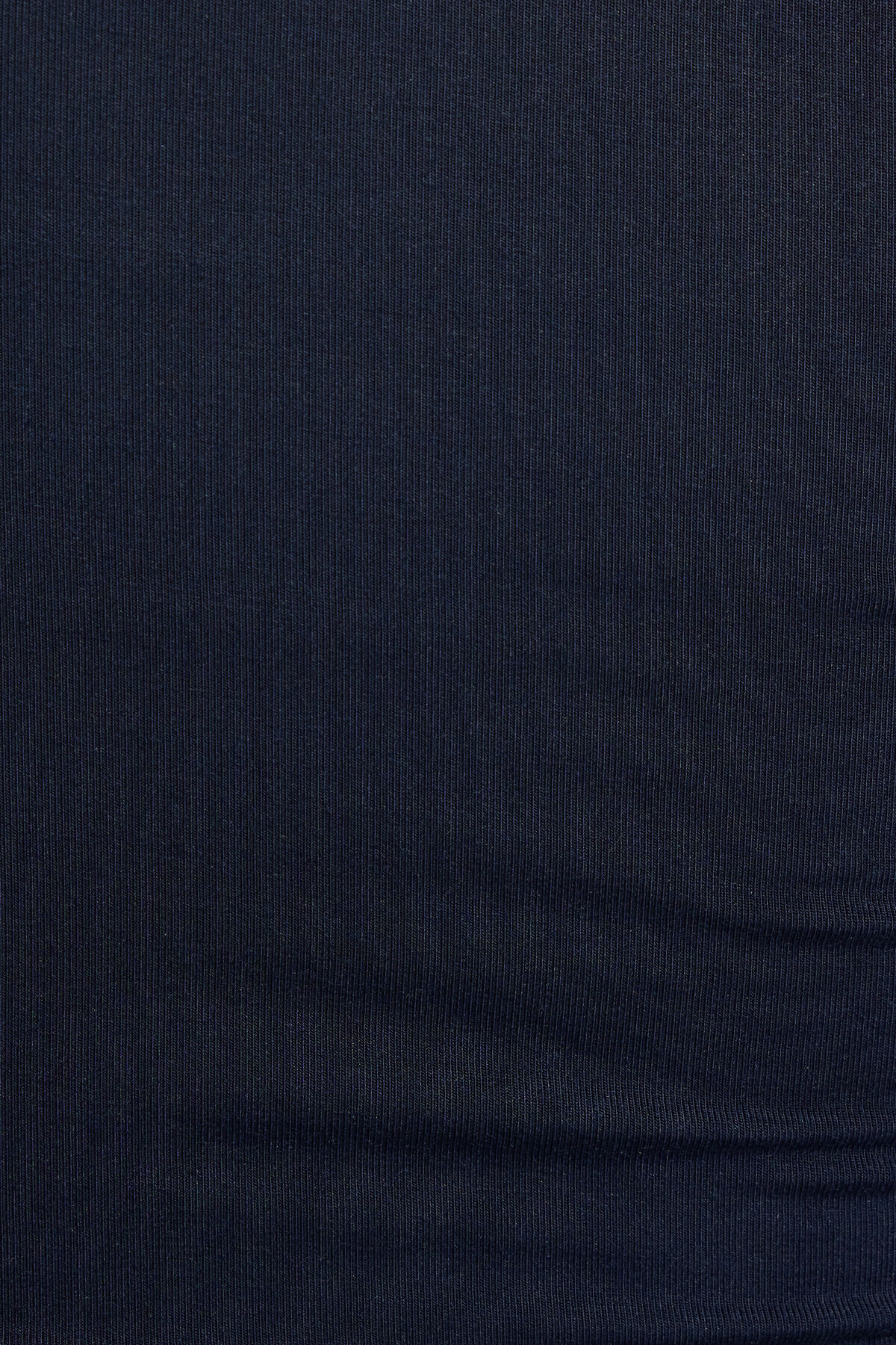 100100895_06G_alt4_1920x2880