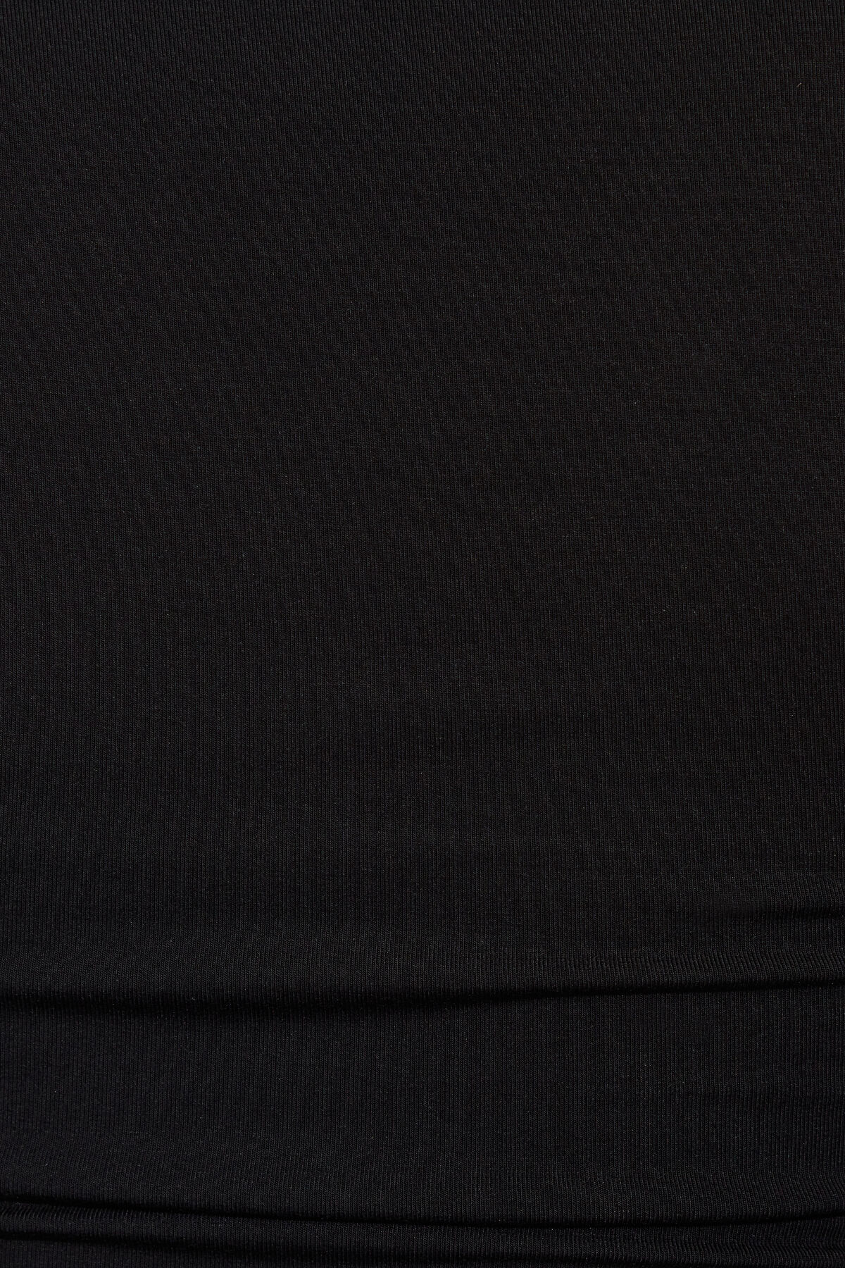 100100895_06V_alt3_1920x2880