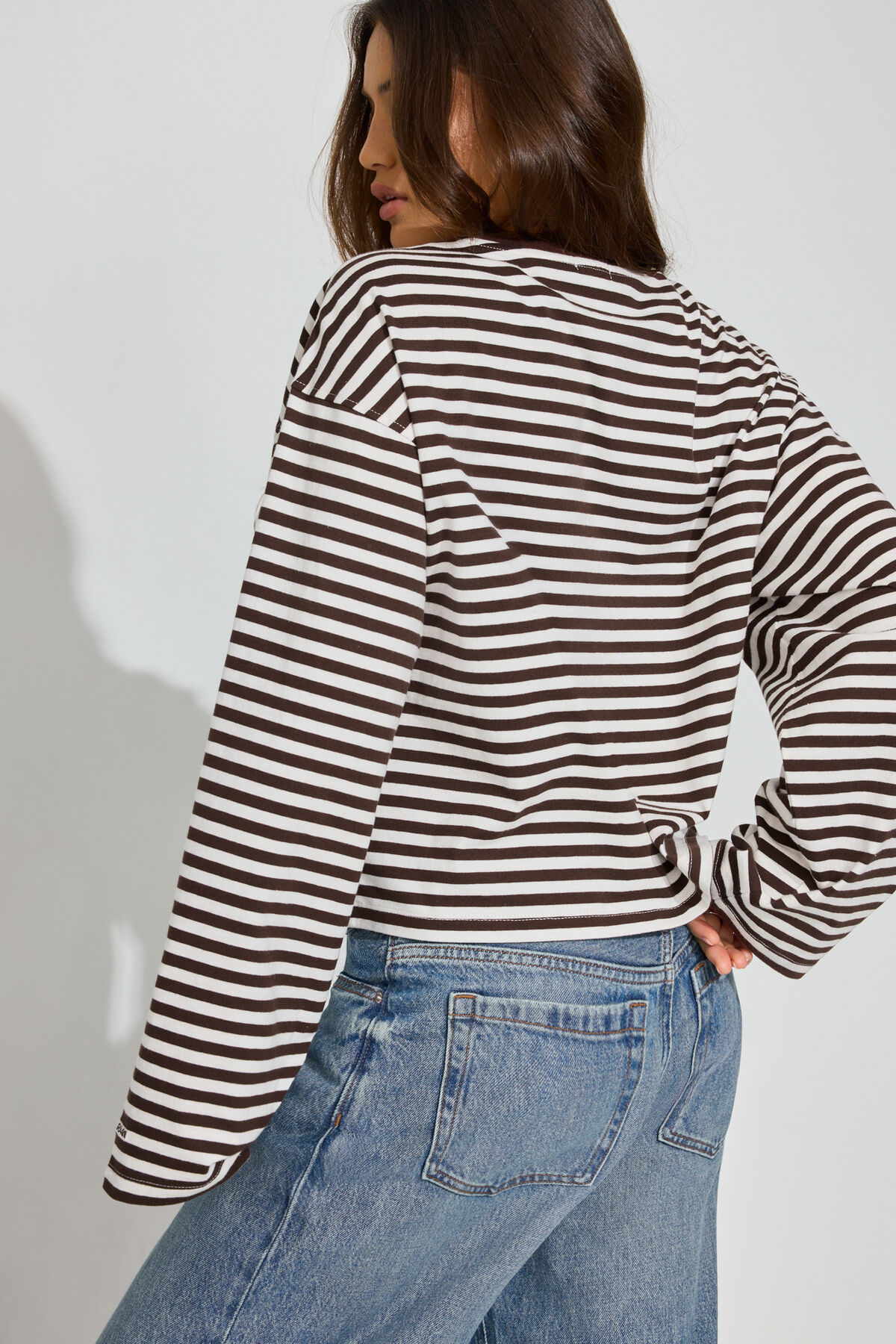 100102661_8GT_alt3_1920x2880-3