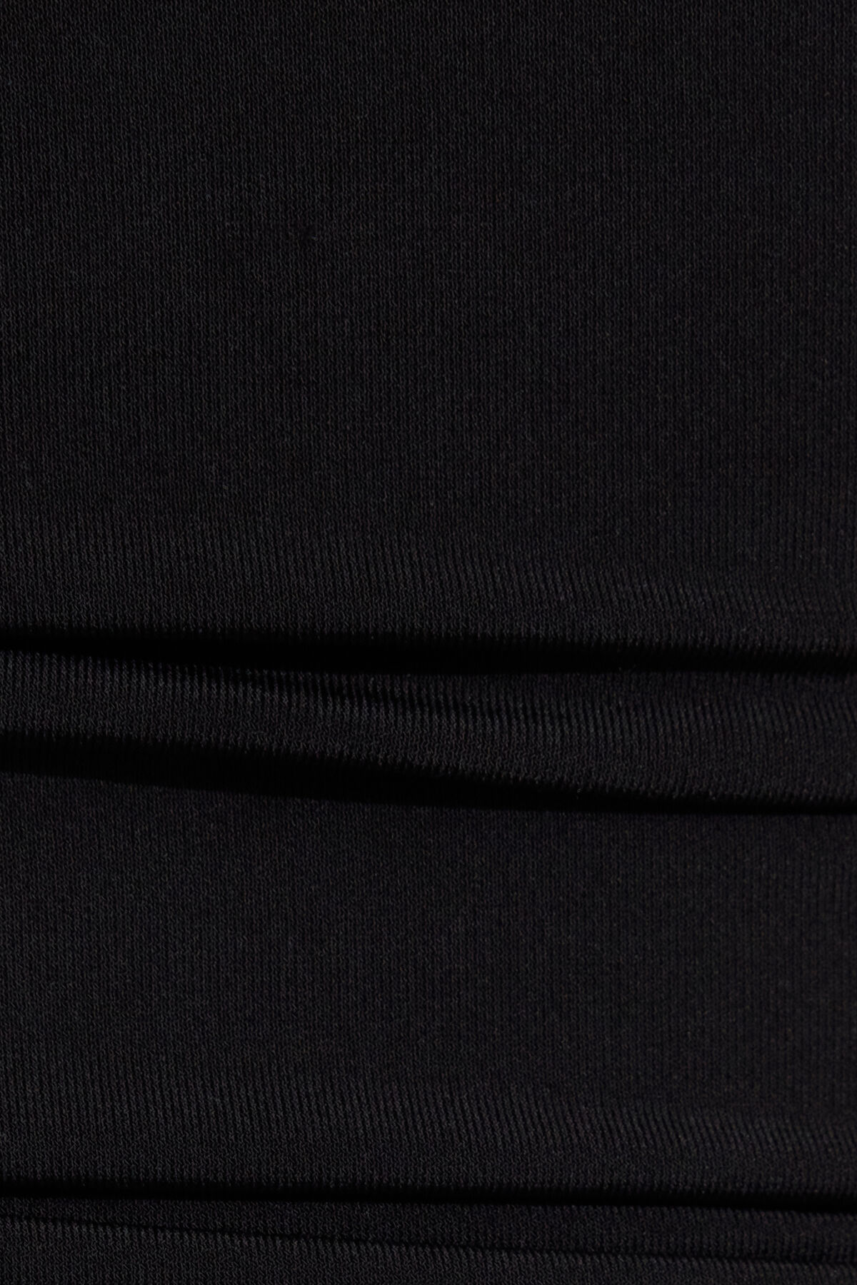 100102808_06V_alt3_1920x2880-8