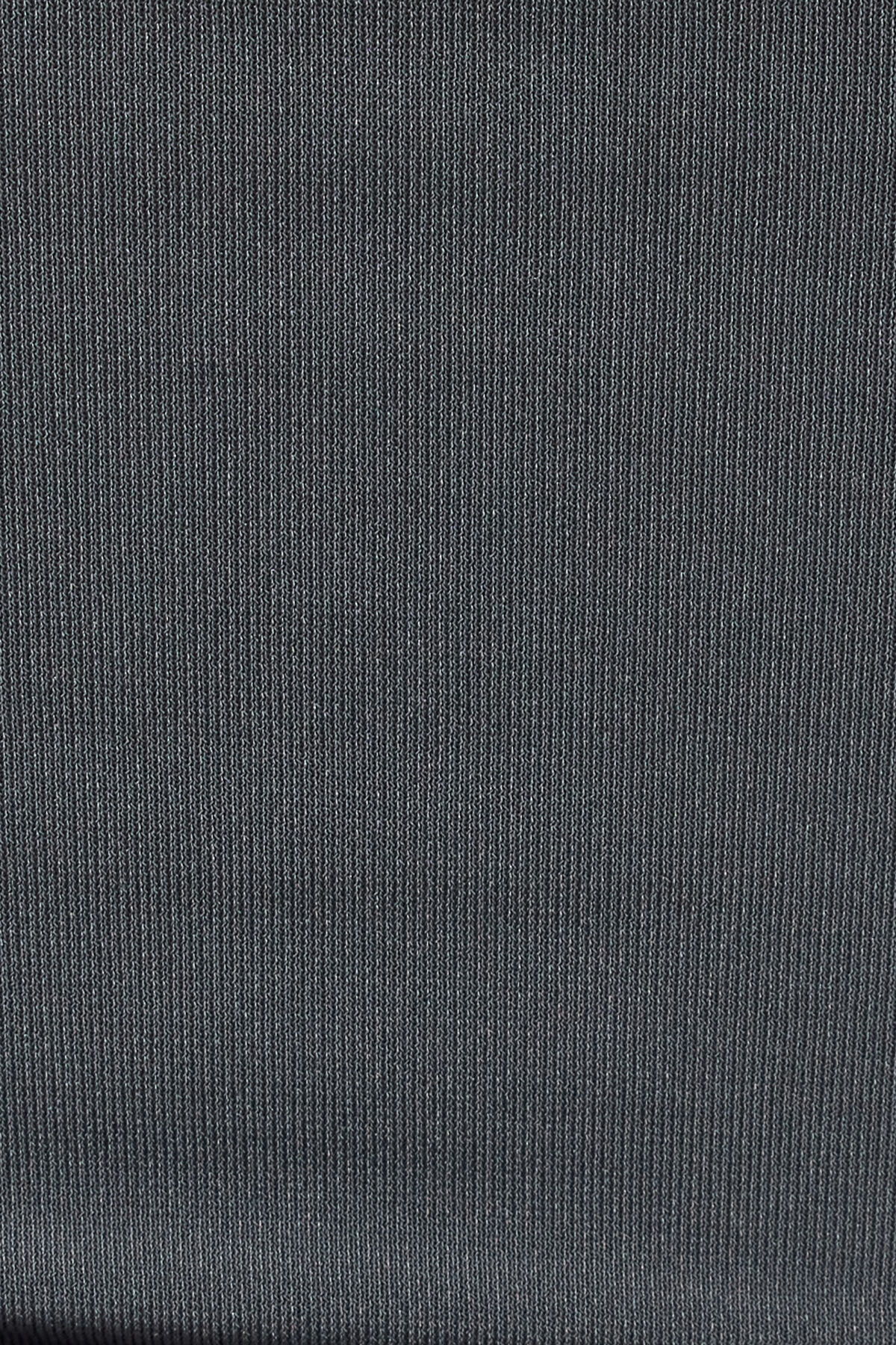 100102808_8D1_alt3_1920x2880-5