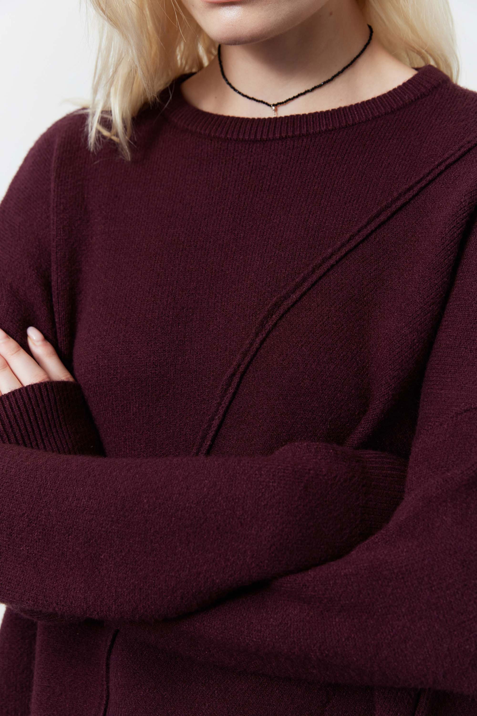 asymmetricpullover-burgundy-8.jpg